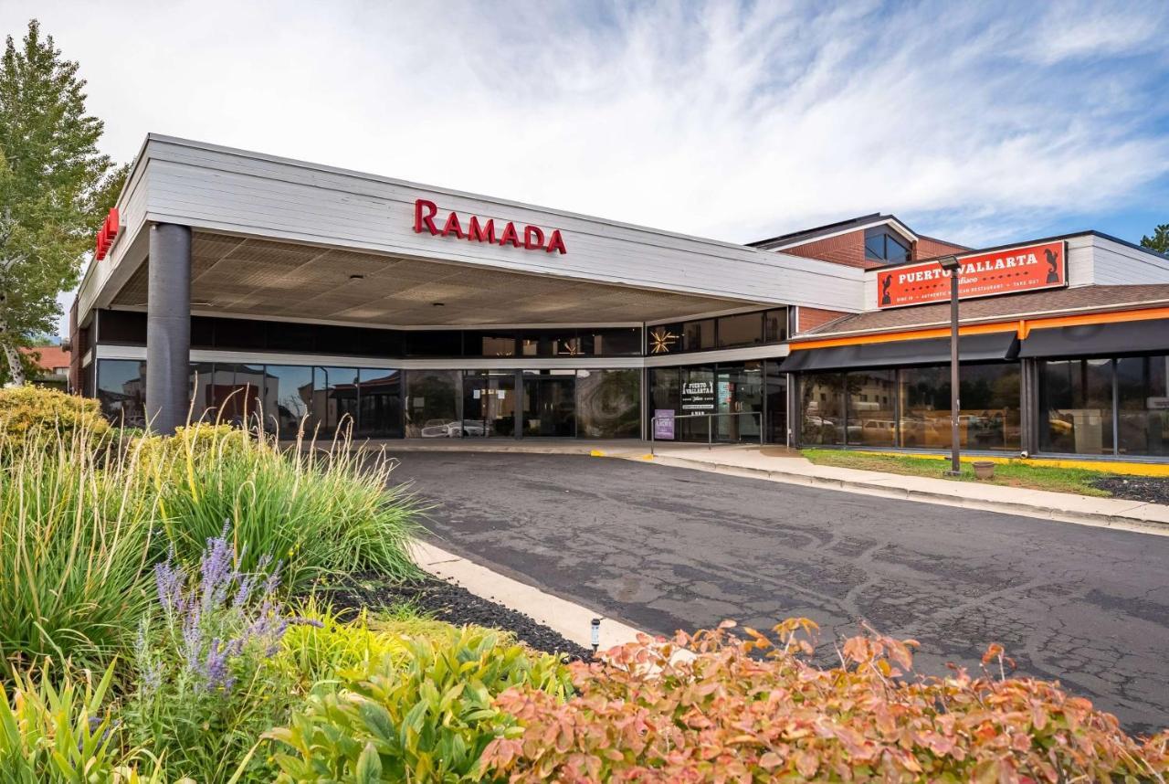Ramada By Wyndham Cedar City Exterior foto