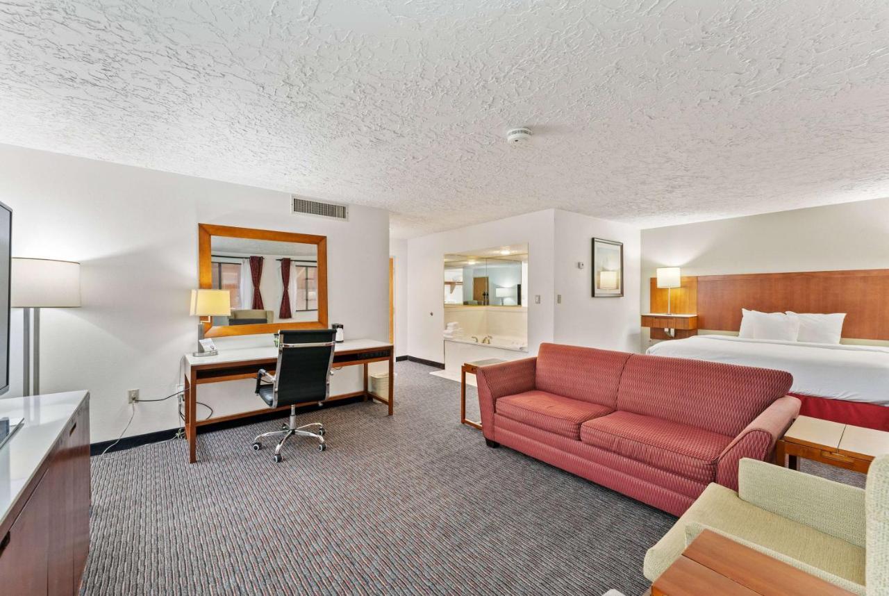 Ramada By Wyndham Cedar City Exterior foto