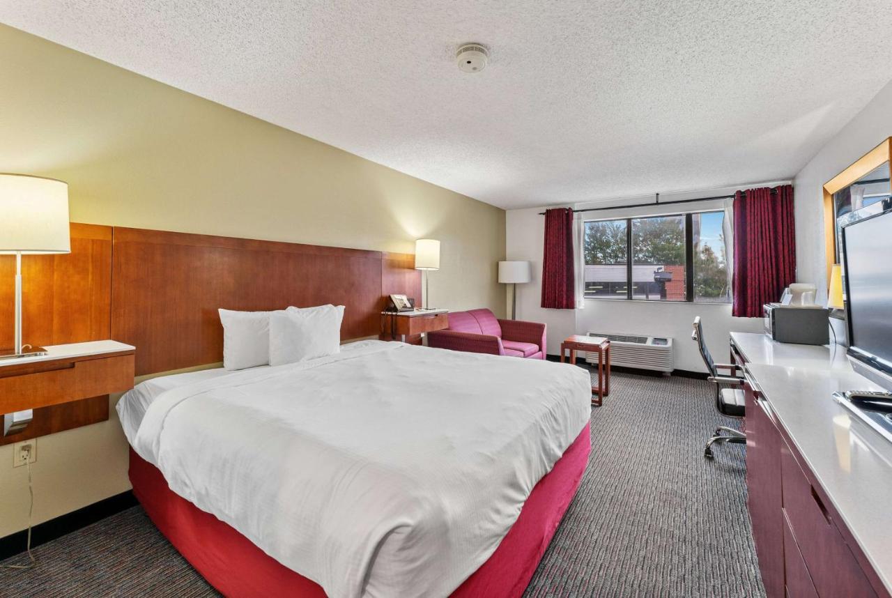 Ramada By Wyndham Cedar City Exterior foto
