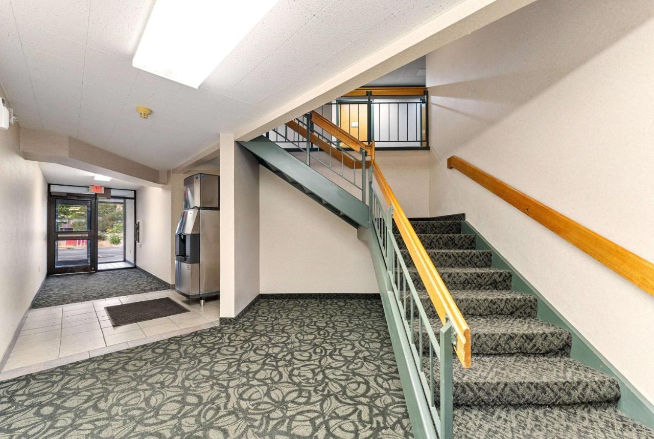 Ramada By Wyndham Cedar City Exterior foto