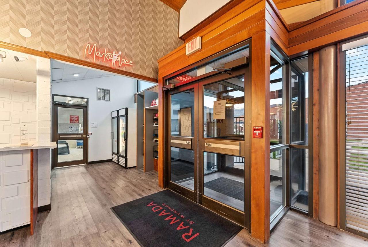Ramada By Wyndham Cedar City Exterior foto